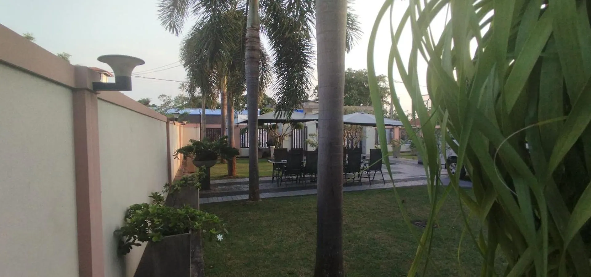 Bed & Breakfast Sella Villa Seeduwa