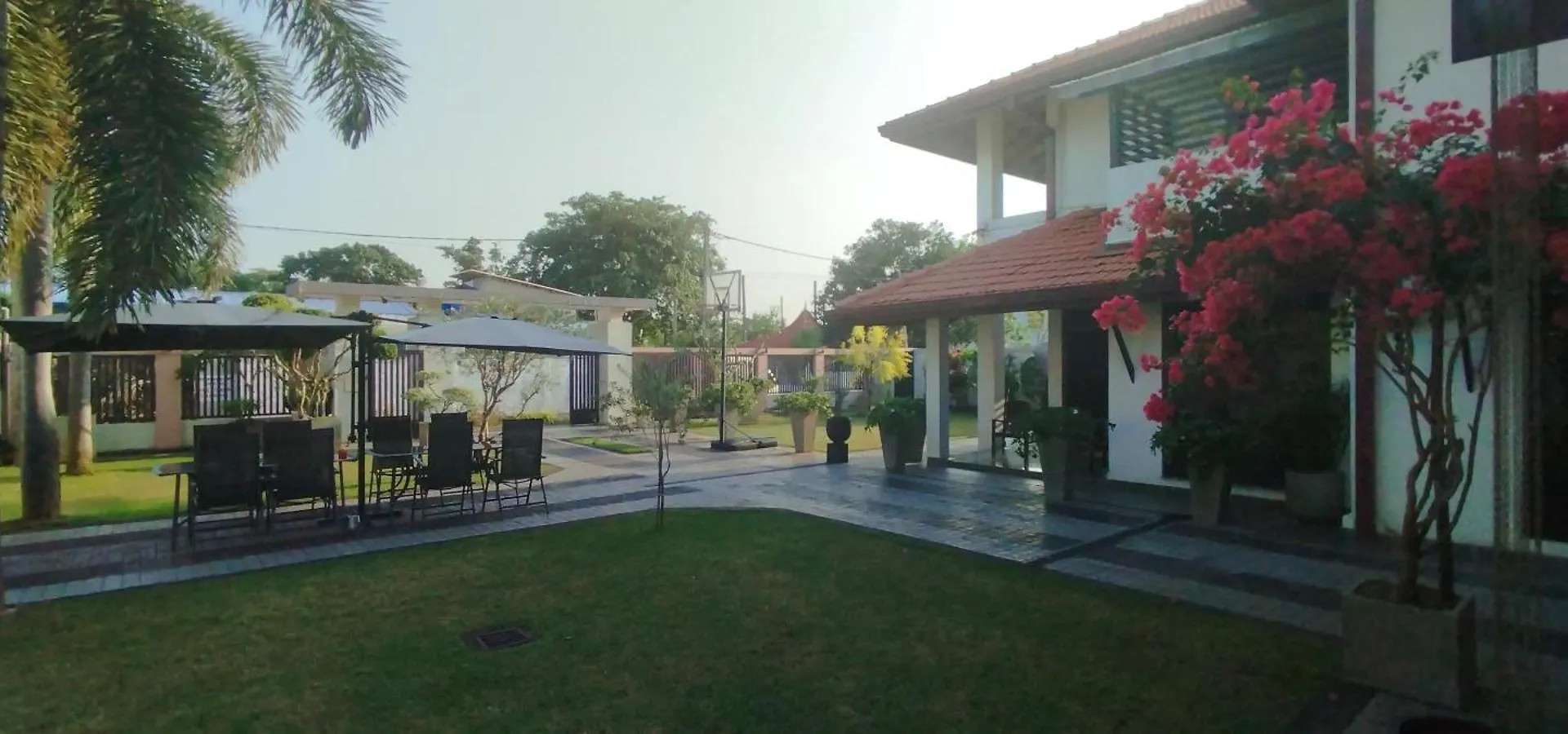 Bed & Breakfast Sella Villa Seeduwa