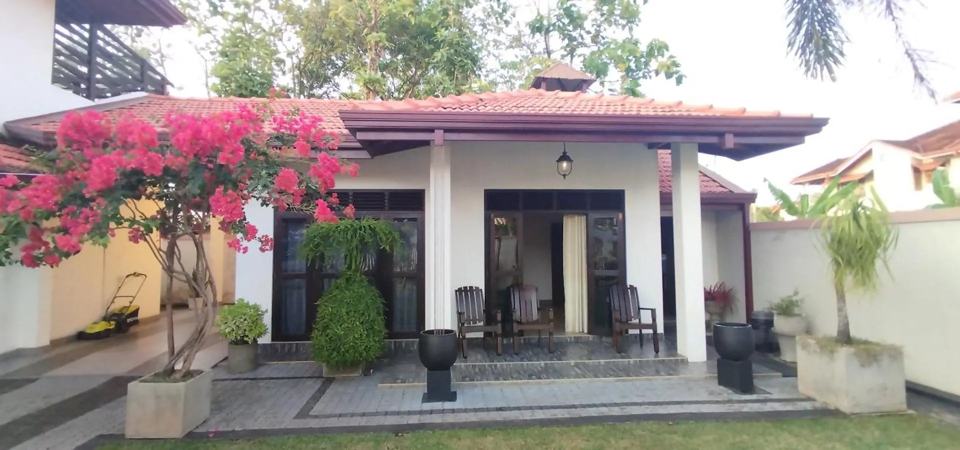 Sella Villa Seeduwa