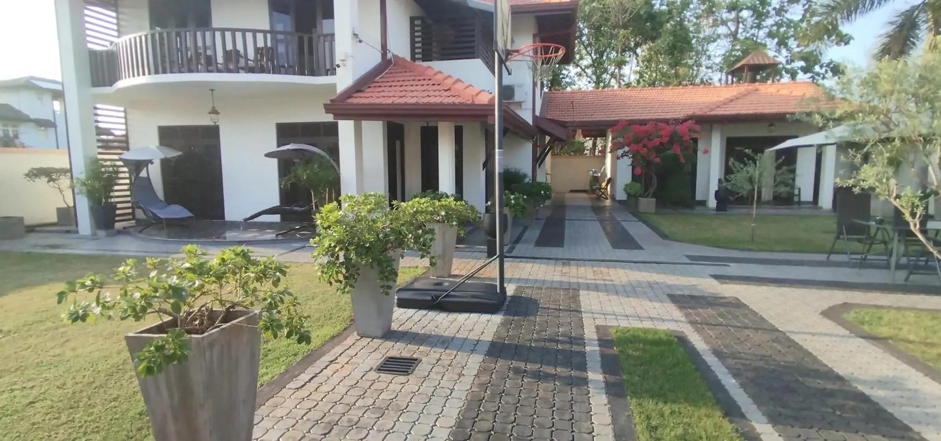 Sella Villa Seeduwa