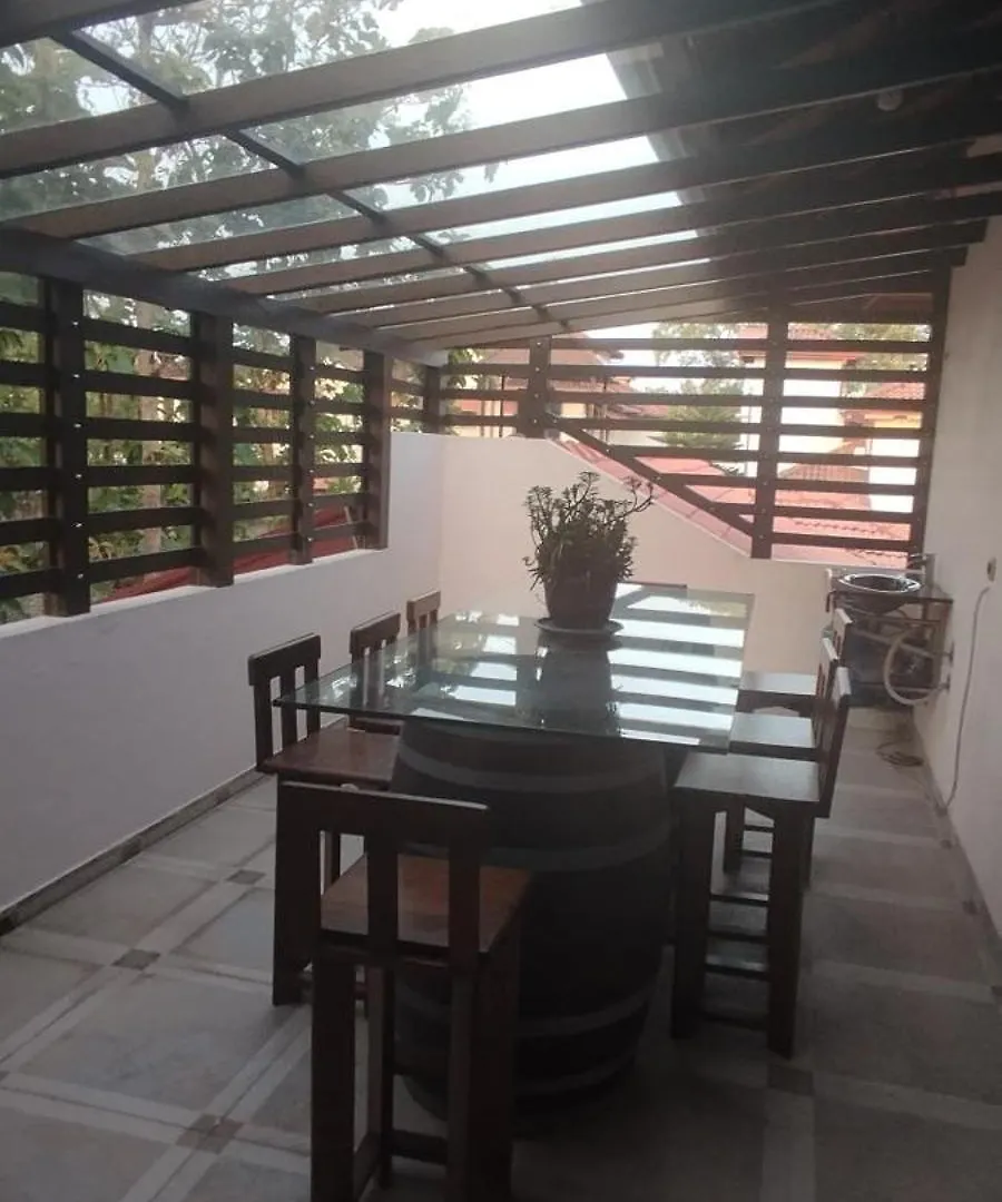 Bed & Breakfast Sella Villa Seeduwa